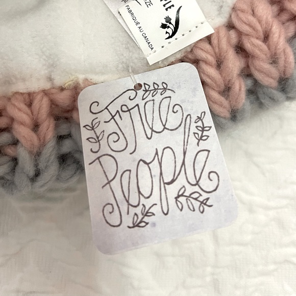 Free People Beanie Hat - Picture 4 of 4